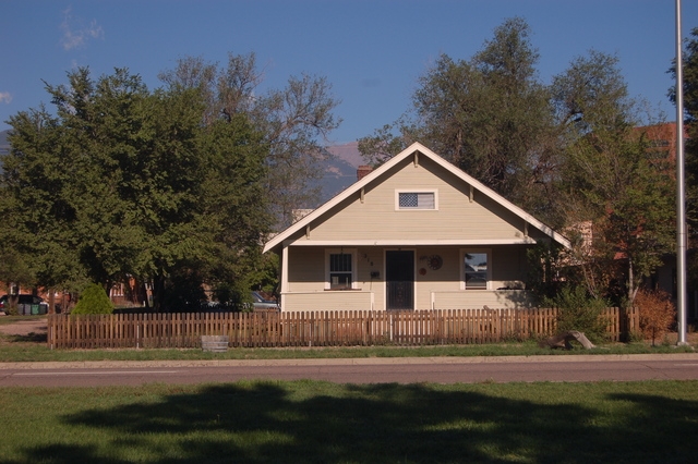 218 S Wahsatch Ave, Colorado Springs, CO 80903