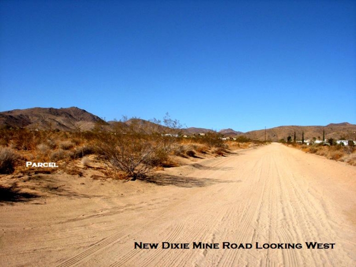 New Dixie Mine Road, Landers, CA 92285
