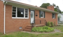 524 Roslyn Ave Colonial Heights, VA 23834