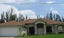 618 Sw 22nd St Cape Coral, FL 33991