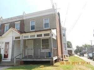 127 S 6th St, Darby, PA 19023