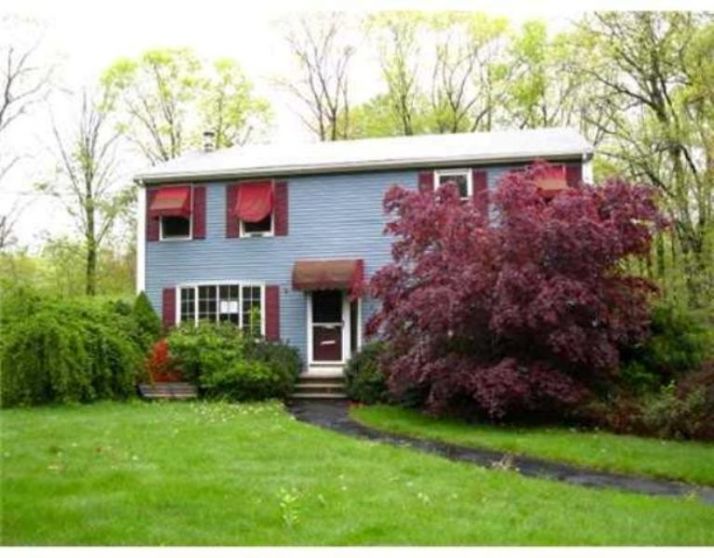 1829 Old Louisquisset Pike, Lincoln, RI 02865