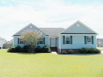 3798 W Pointe Dr, Florence, SC 29501