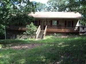 72 Little Lake Ct, Harpers Ferry, WV 25425