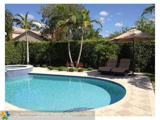 1401 CANARY ISLAND DR, Fort Lauderdale, FL 33327