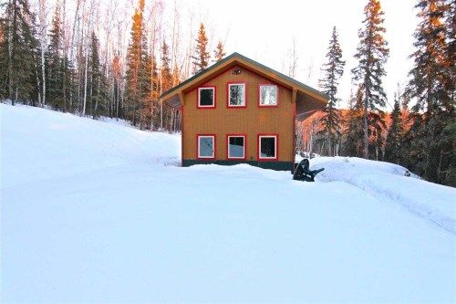 1640 Snowbasin Road, Fairbanks, AK 99712
