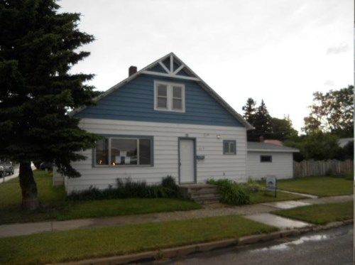 416 8th Ave S, Lewistown, MT 59457