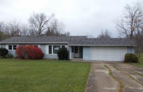 2216 W Brodt St, Marion, IN 46952