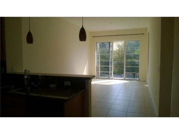 2011 CORAL HEIGHTS BL # 206, Fort Lauderdale, FL 33308