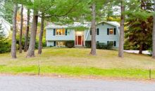13 Bayberry Dr Eliot, ME 03903