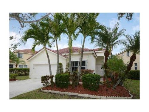 611 WILLOW BEND RD, Fort Lauderdale, FL 33327