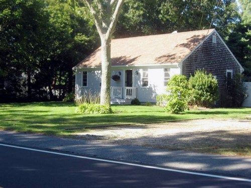 268 Bumps River Rd, Osterville, MA 02655