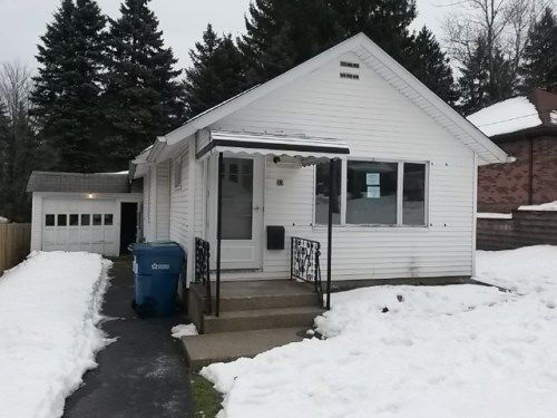 33 5th Ave, Hubbard, OH 44425