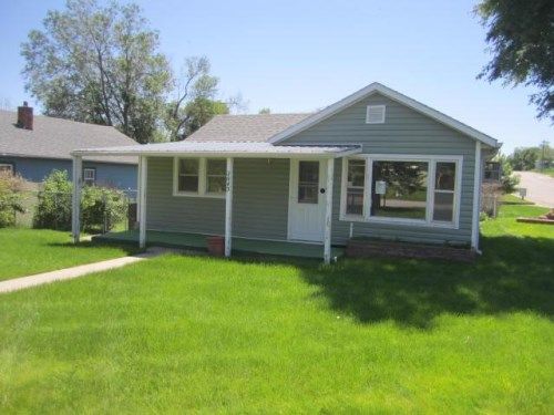 2045 Albany Ave, Hot Springs, SD 57747