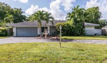 616 E Country Club Circl Fort Lauderdale, FL 33317