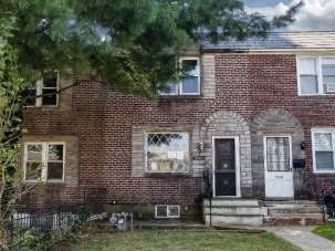1022 Windsor Road, Darby, PA 19023