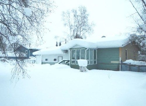 1913 Carr Avenue, Fairbanks, AK 99709