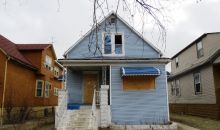 10749 S Perry Ave Chicago, IL 60628