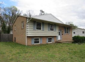 704 Compton Rd, Colonial Heights, VA 23834