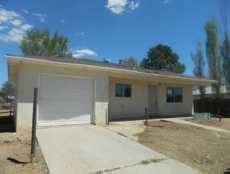 907 Center West Ave, Moriarty, NM 87035