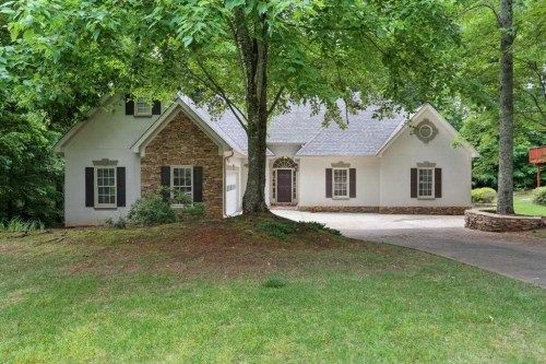 1065 Laurian Park Dr, Roswell, GA 30075