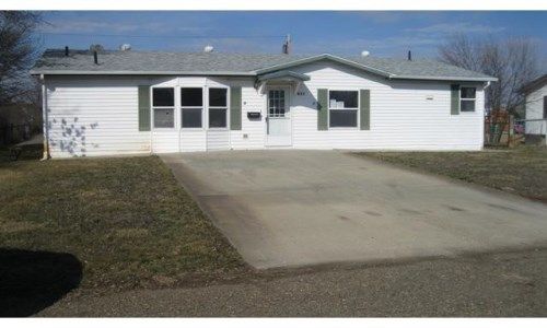 211 Adams Ave, Terry, MT 59349