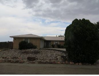 62 Pageant St, Belen, NM 87002