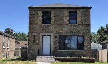 9819 S Woodlawn Ave Chicago, IL 60628
