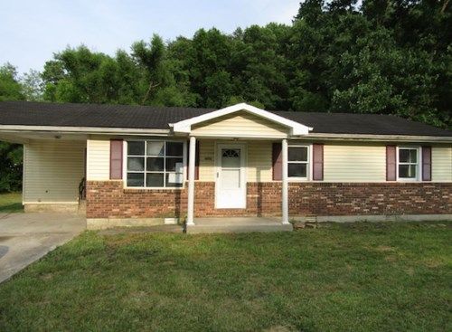 9010 N Highway 421, Manchester, KY 40962
