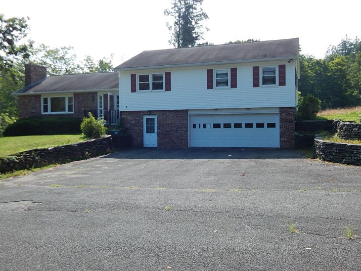 288 Truce Rd, Conway, MA 01341