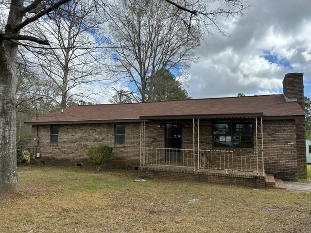 111 Hickory Ln, Goodwater, AL 35072