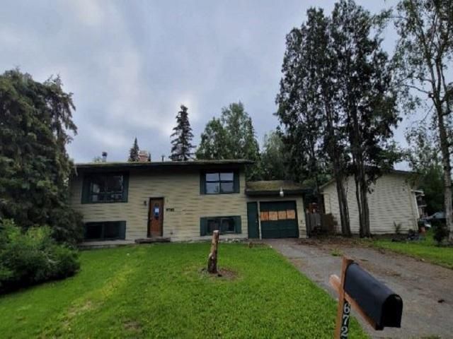 6720 FOOTHILL DR, Anchorage, AK 99504