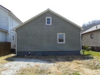 4215 Sterling Ave, Portsmouth, OH 45662