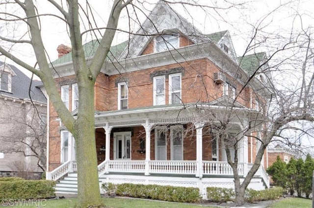 217 CAPITAL AVE., Battle Creek, MI 49017