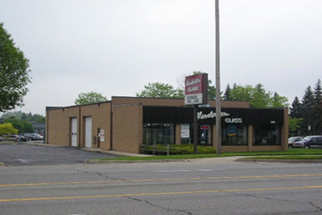2420 Cedar Street, Holt, MI 48842