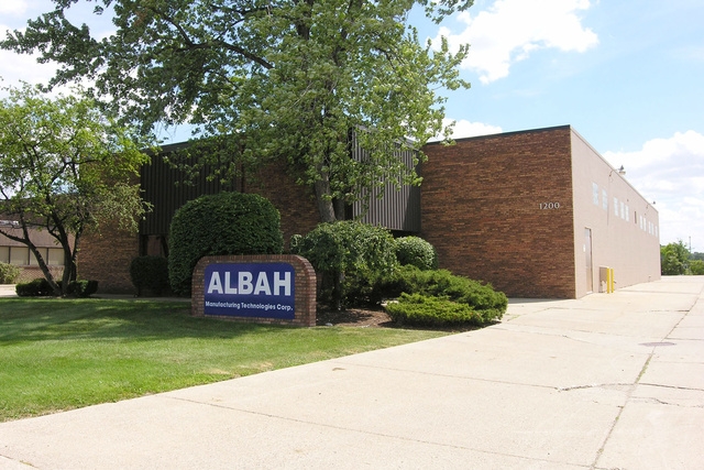 1200 Kempar Avenue, Madison Heights, MI 48071