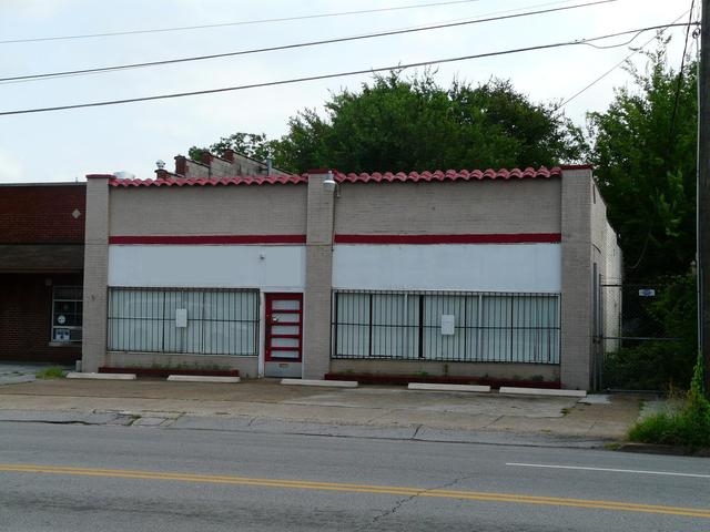 2106 East Main, Chattanooga, TN 37404