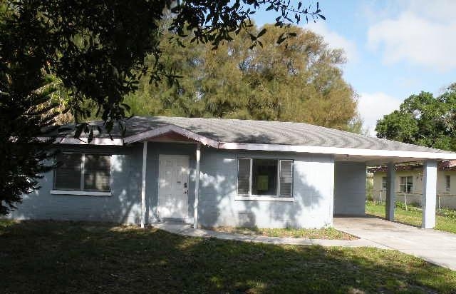 5722 8th Street Court East, Bradenton, FL 34203