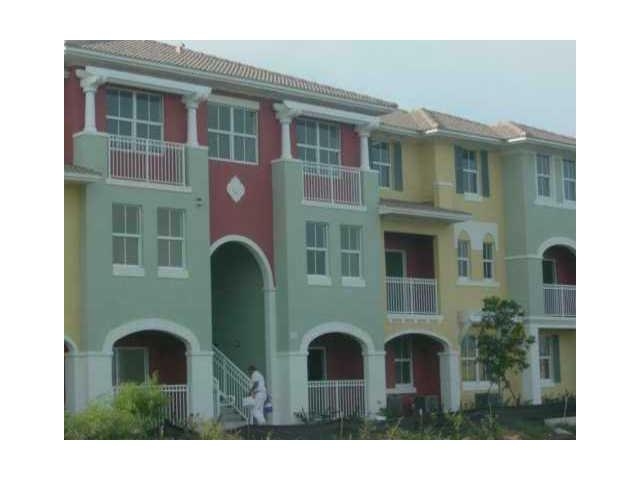 11001 NW 83 ST # 101, Miami, FL 33178