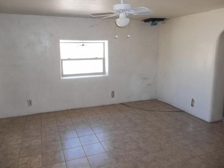 1621 N Prince Drive, Espanola, NM 87532