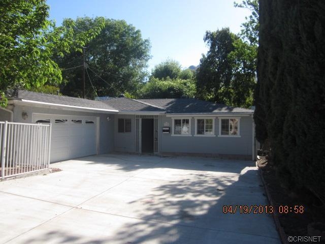 11146 Leolang Ave, Sunland, CA 91040