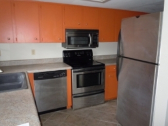 1880 N Crystal Lake Dr Apt 35, Lakeland, FL 33801