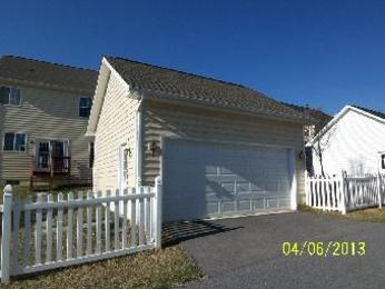 206 Union Ridge Dr, Charles Town, WV 25414