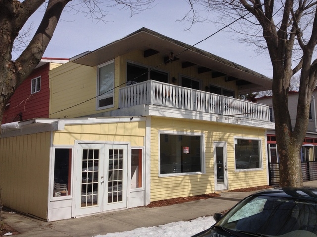 118 Hoffman, Saugatuck, MI 49453