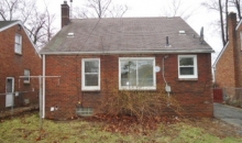 17374 Woodbine St Detroit, MI 48219