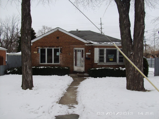 2009 Louis St, Melrose Park, IL 60164