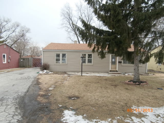 10419 Wrightwood Ave, Melrose Park, IL 60164