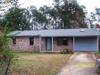 310 Deerfoot Ln, Cantonment, FL 32533