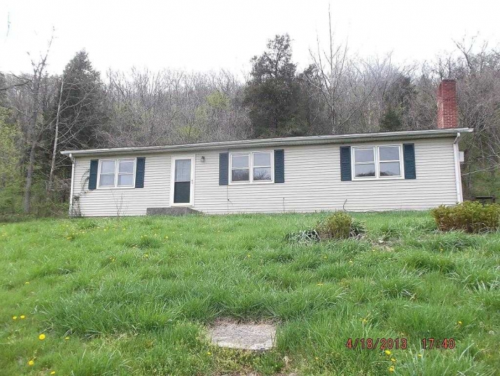 359 Long Run Rd, Vevay, IN 47043