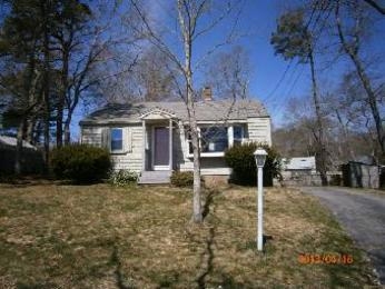 120 Williams Ave, Pocasset, MA 02559